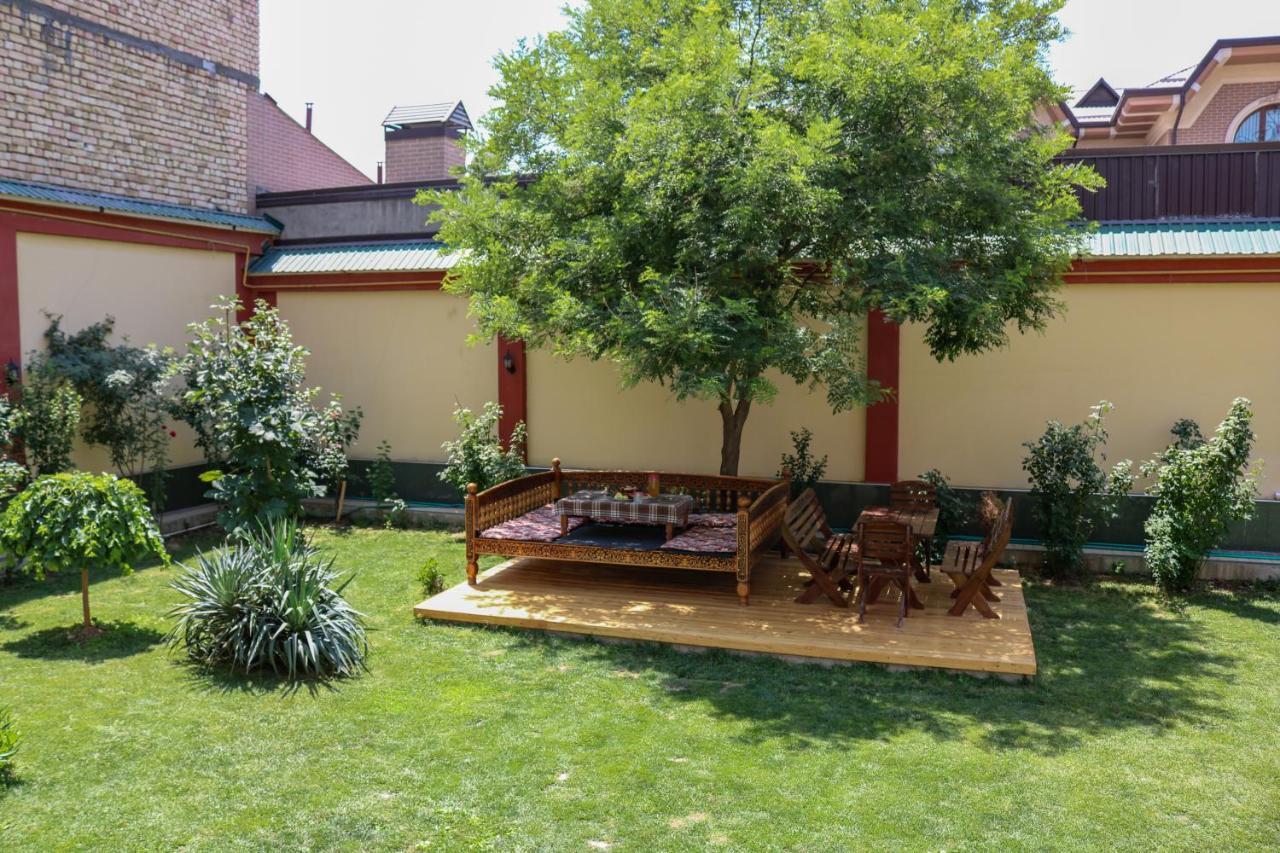 Chinor Garden Hotel - Free Airport Pick-Up And Drop-Off Taskent Exterior foto