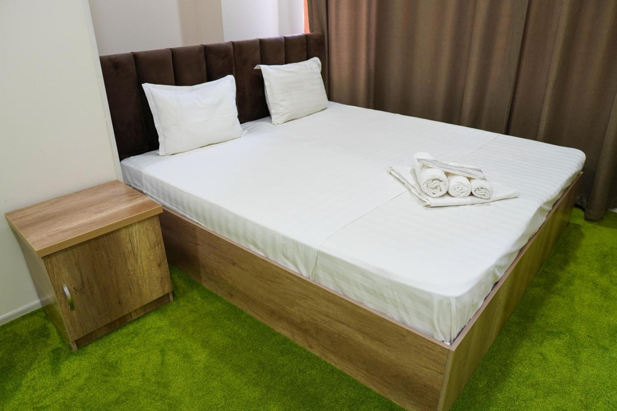 Chinor Garden Hotel - Free Airport Pick-Up And Drop-Off Taskent Exterior foto
