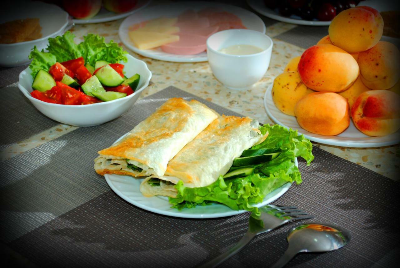 Chinor Garden Hotel - Free Airport Pick-Up And Drop-Off Taskent Exterior foto